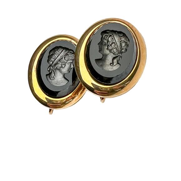 Sarah Coventry Earrings Evening Profile Clip On Black Intaglio Cameo Gold Tone - Picture 8 of 10